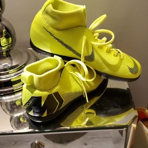 Nike Mercurial Soccer